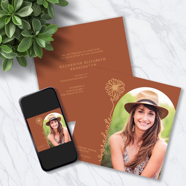 Convites Terracotta Dourada Graduação de Arco Floral Manusc (Terracotta Gold Handwritten Floral Square Graduation Invitation Announcement Invitation Download)