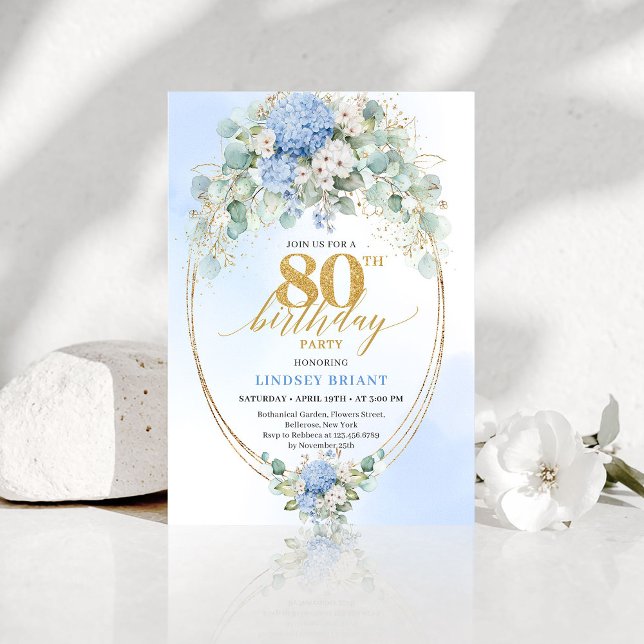 Convites Timeless Blue Hydrangea Gold 80th Birthday Invite (Timeless Blue Hydrangea Gold 80th Birthday Invite)