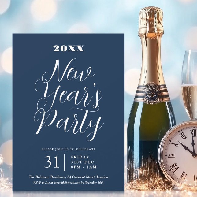 Convites TIPO MODERNO Marinho da Parte Véspera de ano novo (MODERN TYPE New Years Eve Party Navy Blue Invitation)