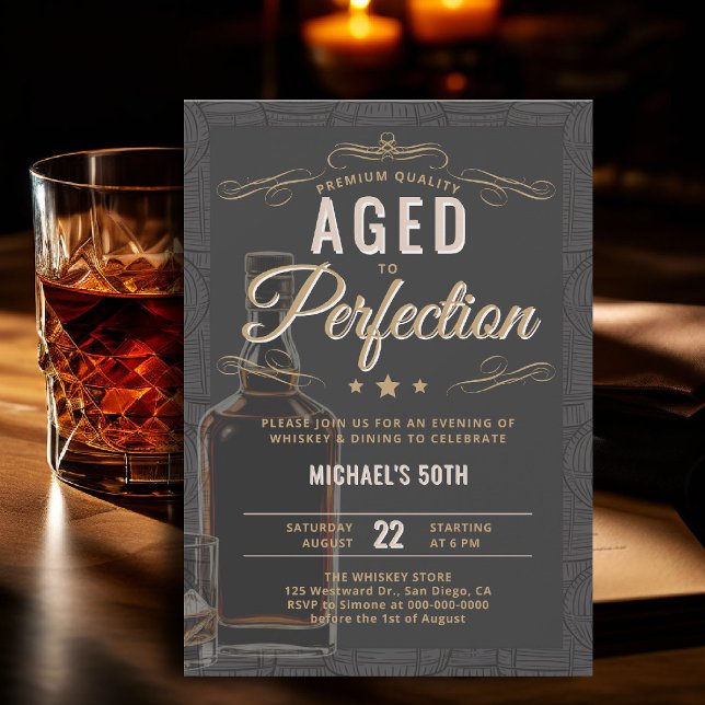 Convites Tipografia de Uísque Envelhecido Perfeito para Ani (whiskey birthday invitation for him 50th bourbon aged to perfection black gold template card)