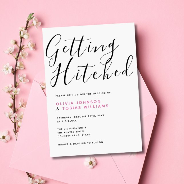 Convites Tipografia Moderna Casamento (Simple modern wedding invitation with 'Getting Hitched' script typography. Classic elegant & stylish)