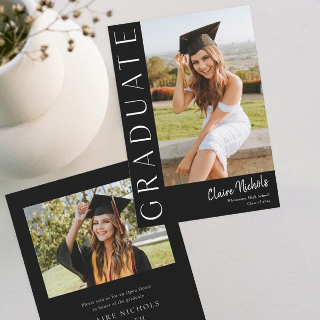 Convites Tipografia Vertical Moderna Foto de Graduação (Modern Black and White Typography Graduate 2 Photo Graduation Invitations.)
