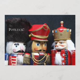 Convites Três nutcrackers no fundo escuro