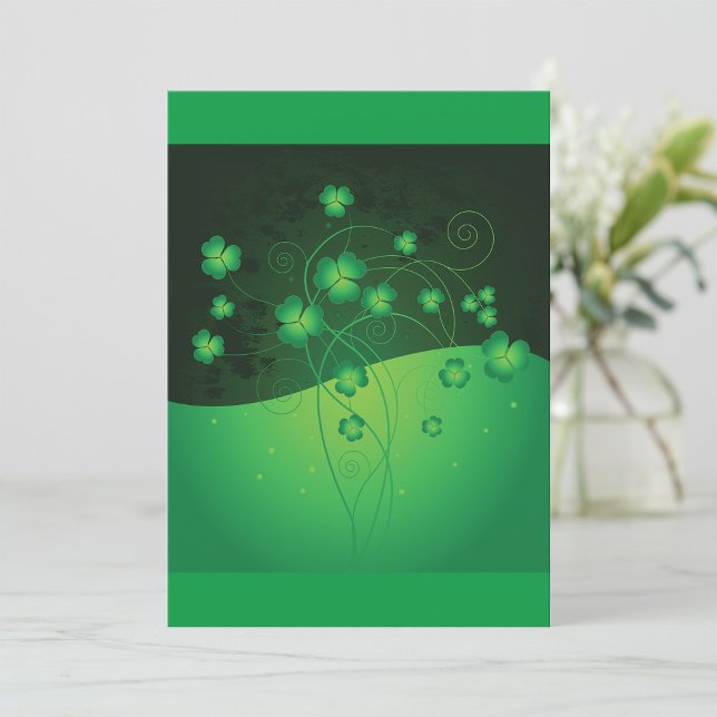 Convites Trevo de Três Folhas Verde Sorte no Dia de São Pat (Criador carregado)
