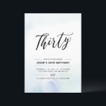 Convites Trinta | Azul aniversário de 30 anos Parte Waterco<br><div class="desc">Celebre seu dia especial com este simples convite de festas mínimo de aniversário de 30 anos. Este design apresenta um script de na moda com a letra "Trinta" com um fundo de lavagem de cor d'água com pasta azul e menta. Mais convites para aniversários adultos e material de festa estão...</div>