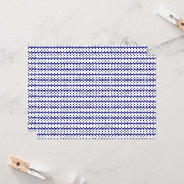 Convites Um céu azul vívido com nuvens brancas espalhadas. (Frente/Verso In Situ)