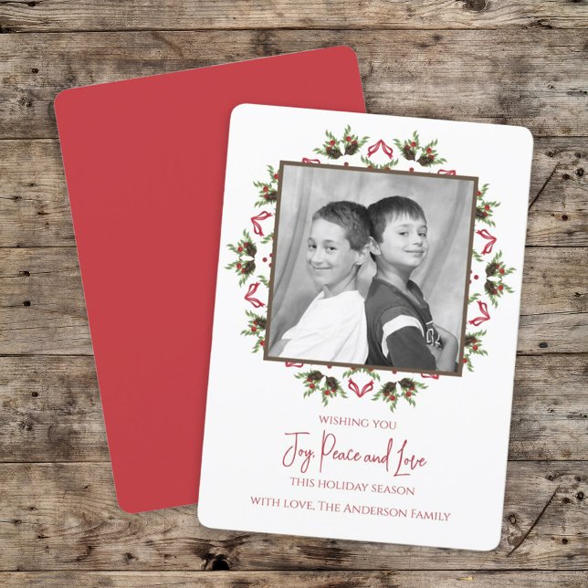 Convites Um Natal Vermelho e Verde Simples (Holiday Peace, Joy and Love photo card)