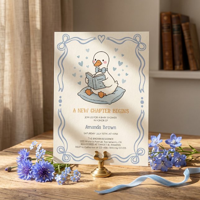 Convites Um Novo Capítulo Começa Chá de Bebê Menino Ganso A (Blue Bow Goose Storybook Baby Boy Shower A New Chapter Begins Cute Ribbon)