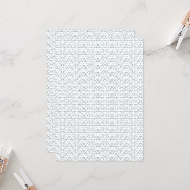 Convites um papel de parede azul e branco com um padrão (Frente/Verso In Situ)