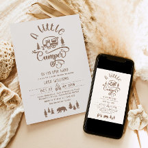 Um pequeno campista está a caminho do Chá de frald