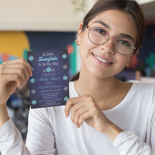 Convites Um Pequeno Floco De Neve Está A Caminho Do Chá de  (Criador carregado)