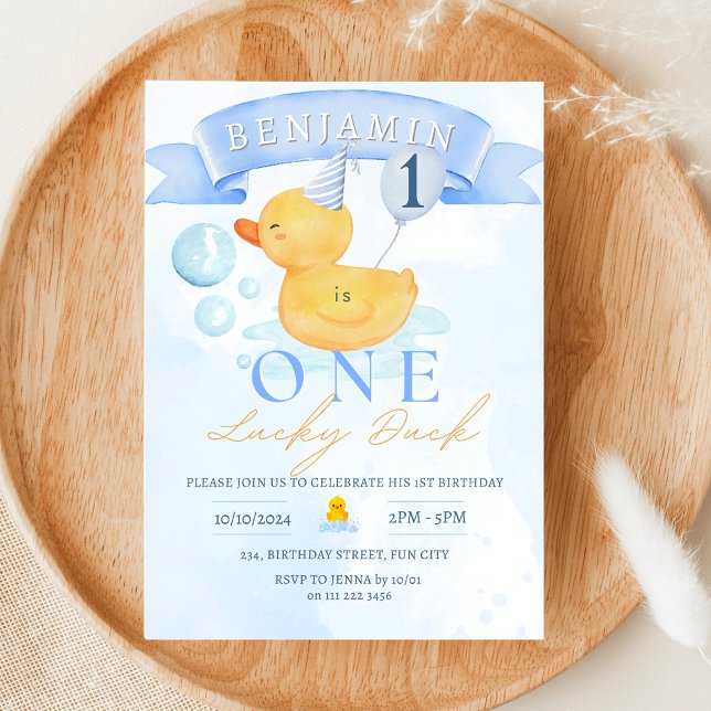 Convites Um primeiro aniversario de Pata de Borracha de Pat (One Lucky Duck Rubber Duck 1st First Birthday Invitation)