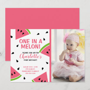 Convites Uma em uma foto de melancia Melon