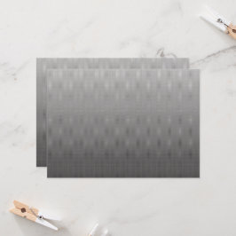 Convites uma foto em preto e branco de uma parede_