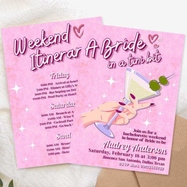 Convites Uma Noiva em Um Tini Bit Itinerário de Fim de Sema (A Bride in Tini Bit Bachelorette Weekend Itinerary Invitation
)