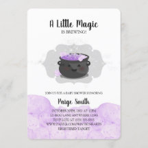 Uma Pequena Mágica Está A Criar Chá de fraldas De 