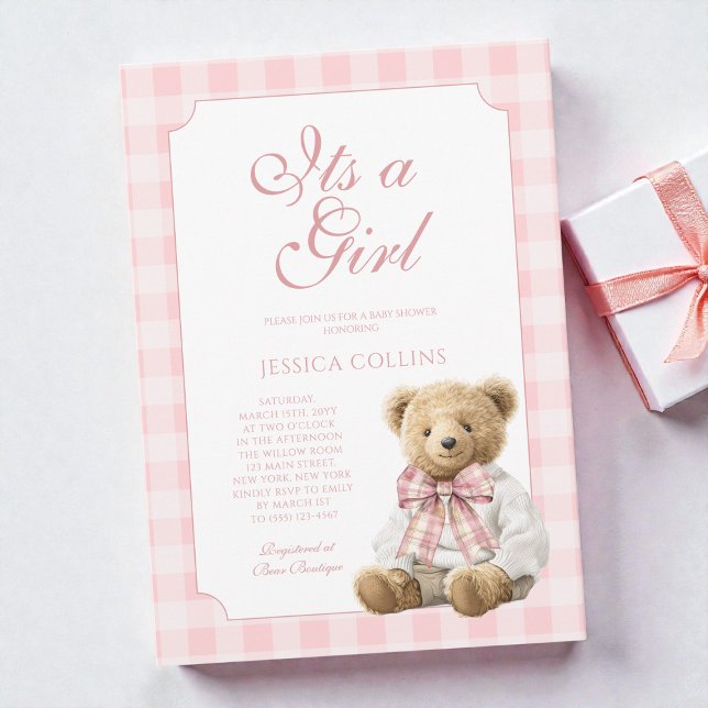 Convites Urso Xadrez Rosa Elegante É uma Menina Chá de Bebê (Elegant Pink Gingham Bear It's a Girl Baby Shower Invitation)