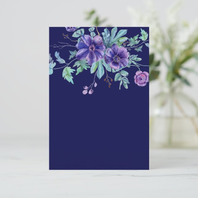 Convites Vazio de casamento floral púrpura e azul (Em pé/Frente)