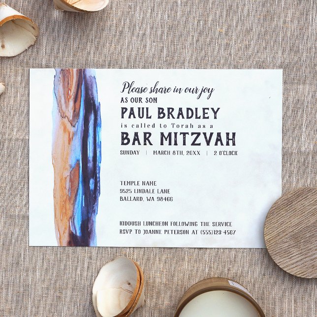 Convites Vibrante Bar Mitzvah Azul e Marrom Caramelo (modern bar mitzvah invitations with bold abstract beige brown blue purple paint stroke)