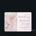 Convites Vintage Pink Roses & Elegant Lace - Casamento<br><div class="desc">Um convite de casamento com uma fotografia de um buquê de rosas cor-de-rosa colocadas num local coberto por rendas. Vintage elegance.</div>