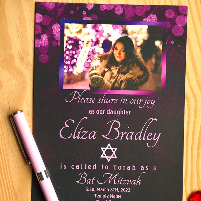 Convites Violeta, Bat Roxo Mitzvah Convidam com Estrela de  (Pink and dark purple bat mitzvah invitation with star of david and photo)
