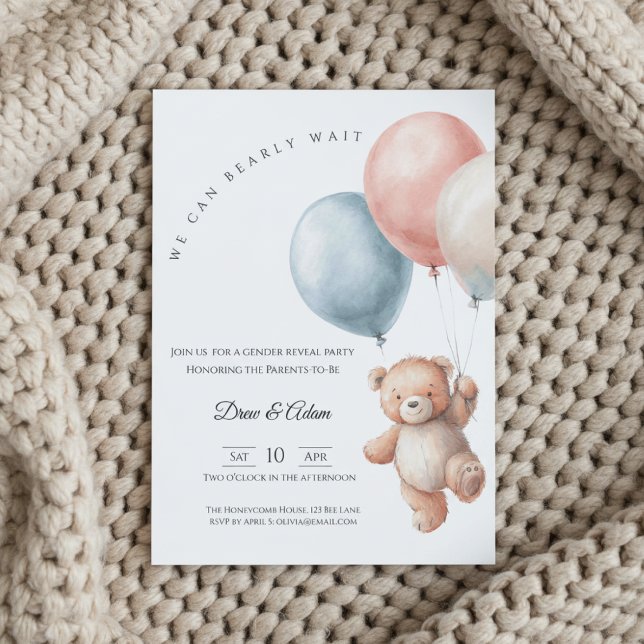 Convites We Can Bearly Wait Bear Balloons Gender Reveal (Gender reveal invitation with teddy bear and balloons on cozy beige chunky knit blanket)