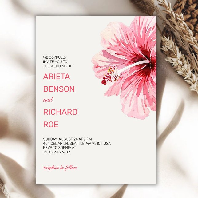 Convites Wedding invitation card with a pink floral design (Criador carregado)