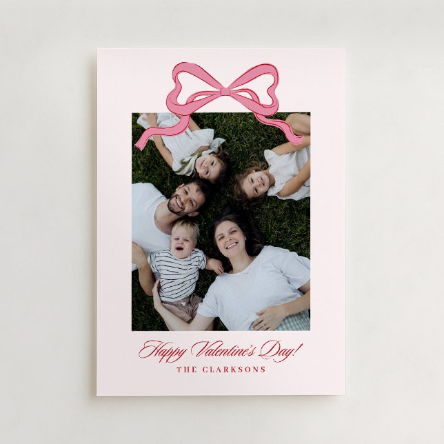 Convites Whimsical Pink Bow Valentine’s Day Photo Card (Criador carregado)