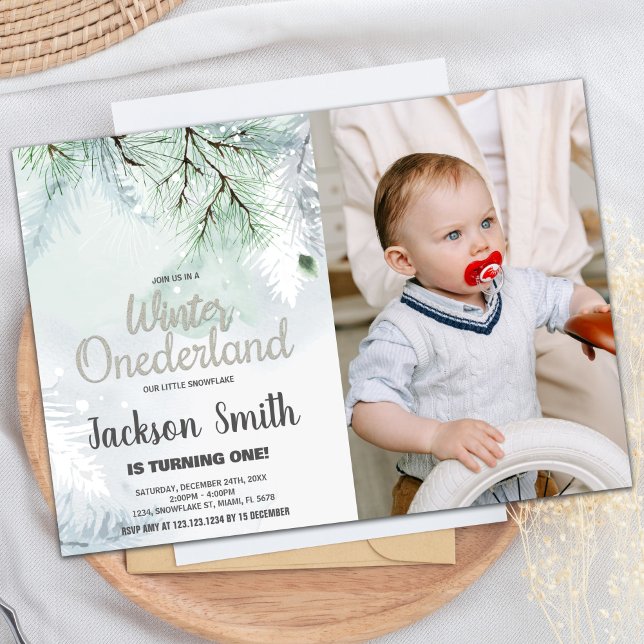 Convites Winter ONEderland Birthday Invtions Pine Photo (Winter ONEderland Birthday Invitations Pine Photo)