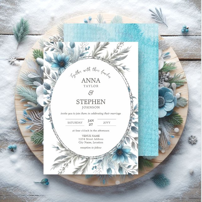 Convites Winter Wonderland Floral Wedding (Winter wonderland floral wedding invitation front and back.)