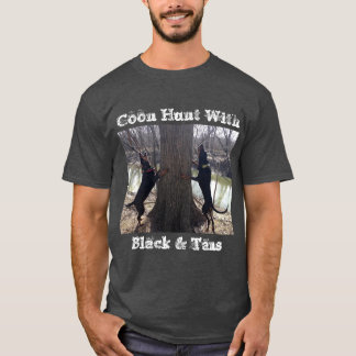 Coon Hunt com T-shirt preta e torta