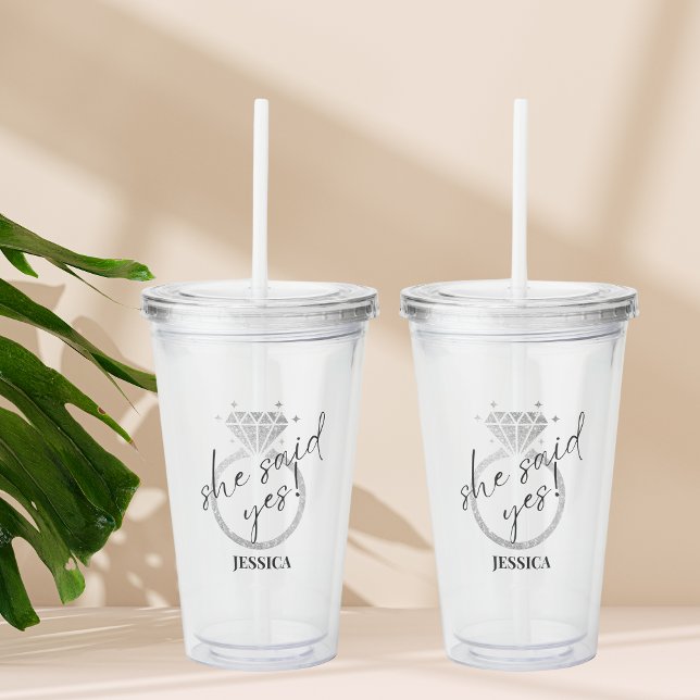 Copo De Acrílico Anel De Prata Elegante Ela Disse Sim Noivado (Criador carregado)