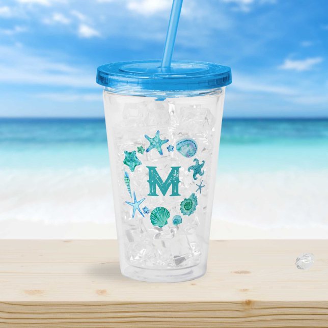 Copo De Acrílico Monograma do Oceano Costeiro com Costelas Azuis e  (Coastal Ocean Blue Seashells and Starfish Monogram Acrylic Tumbler)
