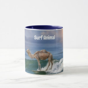 Copo de Caneca de Camelo Surfando em uma Onda Dive