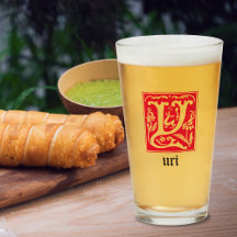 A mítica do século XVI cria capital decorativo Y