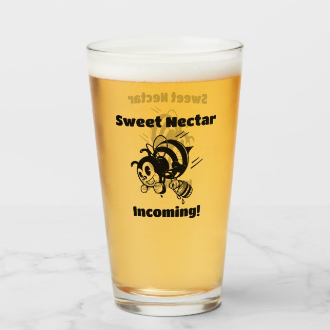 Copo De Pint Abeilha Ocupada Doce Néctar Chegando! Baldes Carto (Frente (Preenchido))