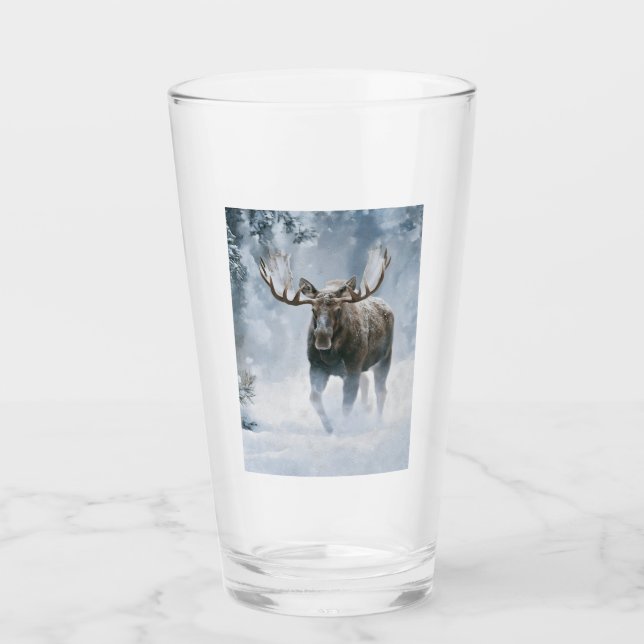 Copo De Pint Alce Macho Caminhando pela Neve Boreal (Frente)
