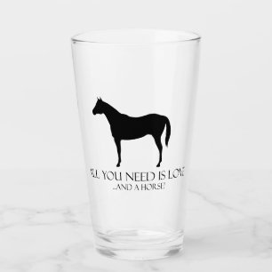 Copo De Pint Amor e um cavalo