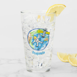 Copo De Pint Astronauta engraçado no espaço e na terra