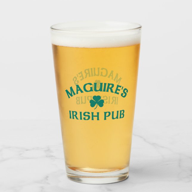 Copo De Pint Bar Irlandês do Maguire (Frente (Preenchido))