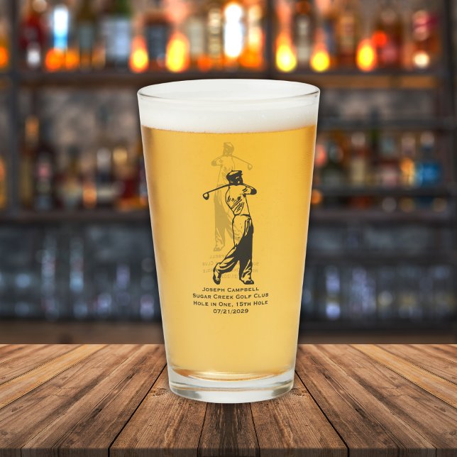 Copo De Pint Buraco em um Presente de Golfe Personalizado do Es (Personalize with name, club, hole, & date of hole in one for a special keepsake.)