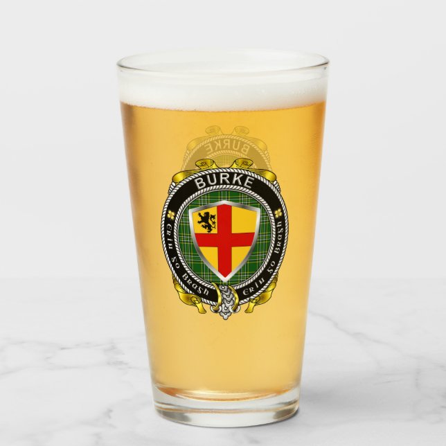 Copo De Pint Burke Irish Shield Beer Glass (Frente (Preenchido))