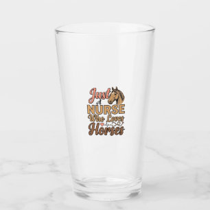 Copo De Pint Camisa de Enfermeira que Ama Cavalos com Gravura V
