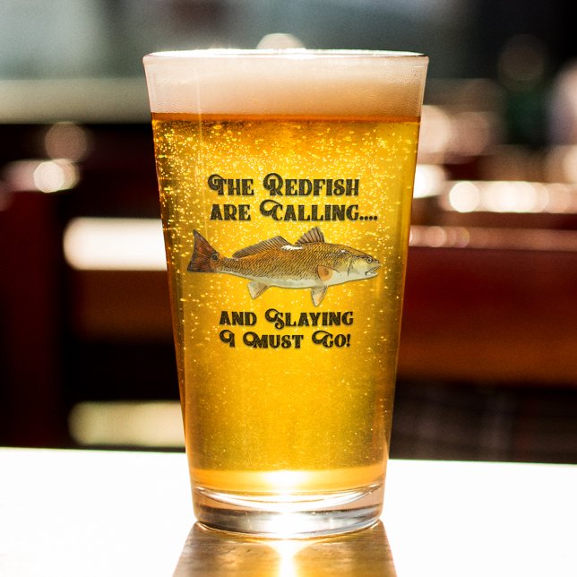 Copo De Pint Cantarilho Engraçado Chamando Peixe Pescador (Redfish Addicted to Fishing Beer Glass)