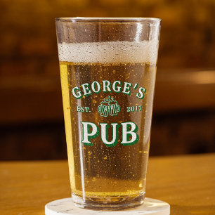 Copo De Pint Cerveja Verde Voca O Seu Ano Pub Estabelecido