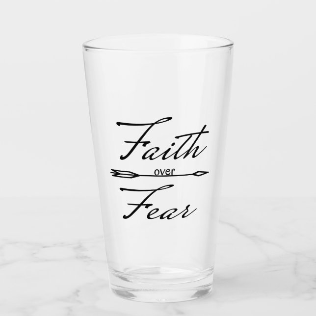 Copo De Pint Christian Faith sobre o Medo (Frente)