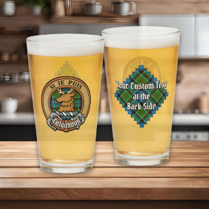 Copo De Pint Clan Colquhoun Crest sobre Tartan