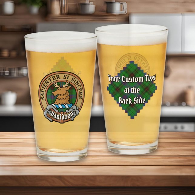 Copo De Pint Clan Davidson Crest sobre Tartan (Criador carregado)