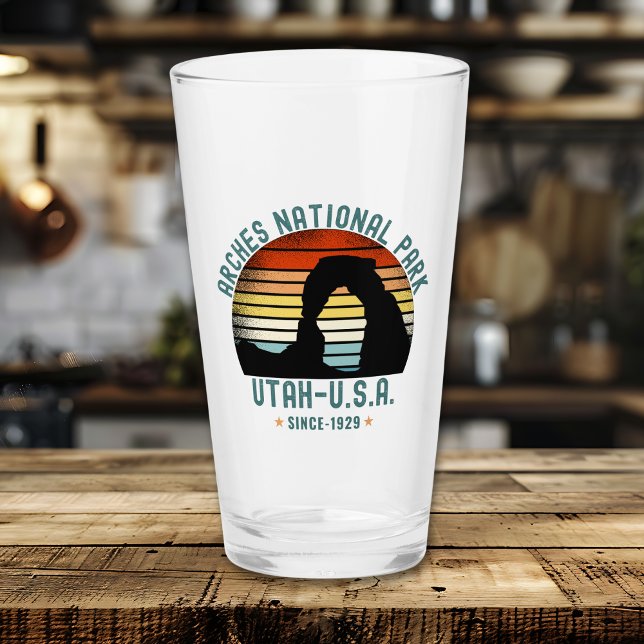 Copo De Pint Classic Sunset over Arches Park, Utah (Criador carregado)