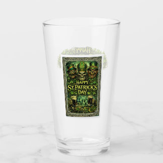 Copo De Pint Design assustador e sombrio para o dia de São Patr